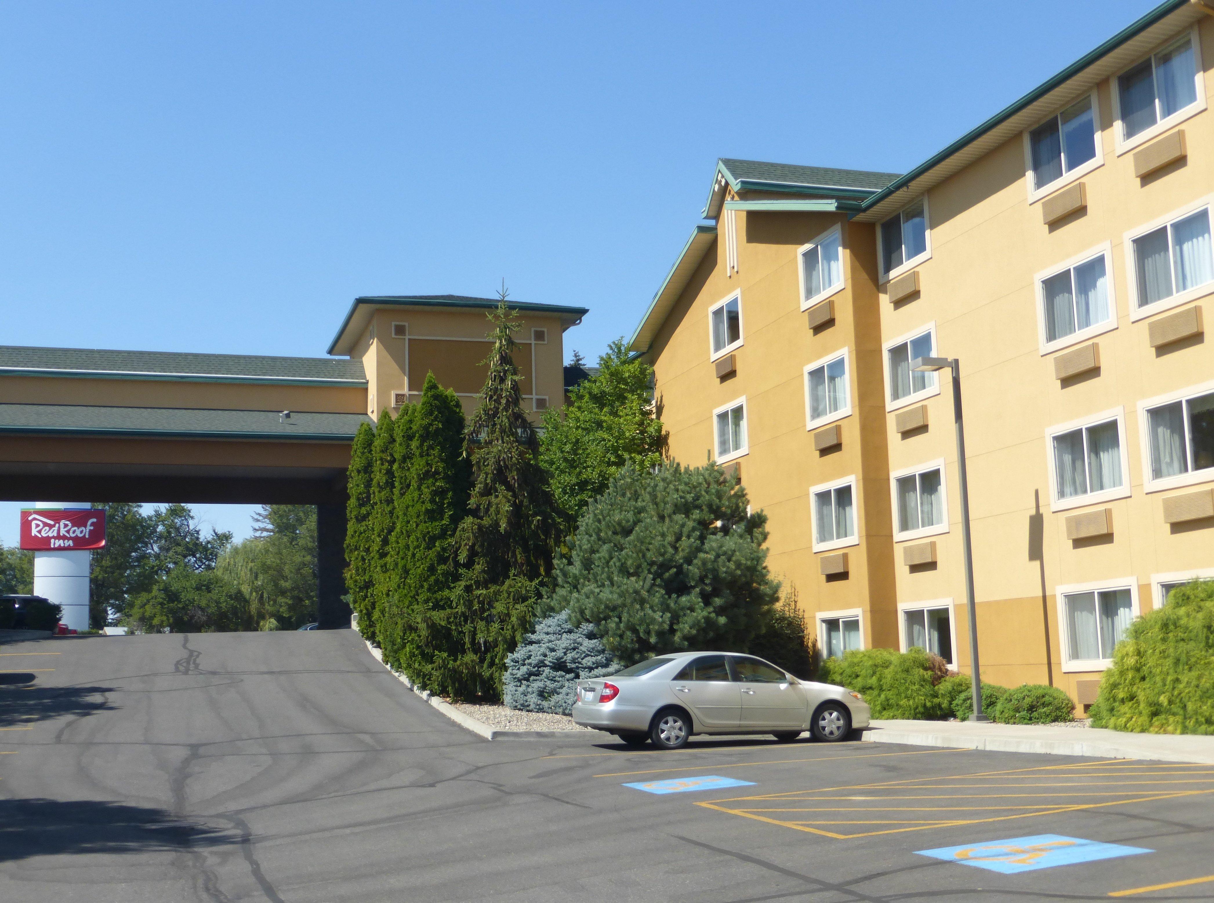 La Quinta Inn & Suites By Wyndham Yakima Downtown Exterior photo